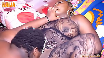 Bú Lồn Tôi Như Một Chuyên Gia Trong Video Lesbian Nigeria Nóng Bỏng Này