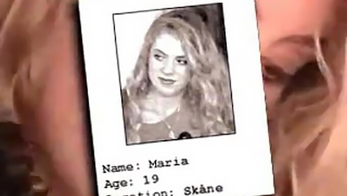 Maria, 19-Letnia Szwedka, Dostaje Swoją Ciasną Dupcię Wyruchaną W Trójkącie