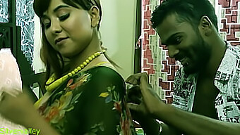 Indian Milf Gets Naughty With Her Employee In This Hot Video